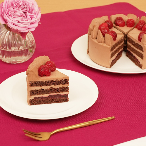 【限定品】米粉のチョコショートケーキ（カット済）