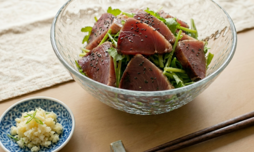 カツオと春菊の塩麹和え